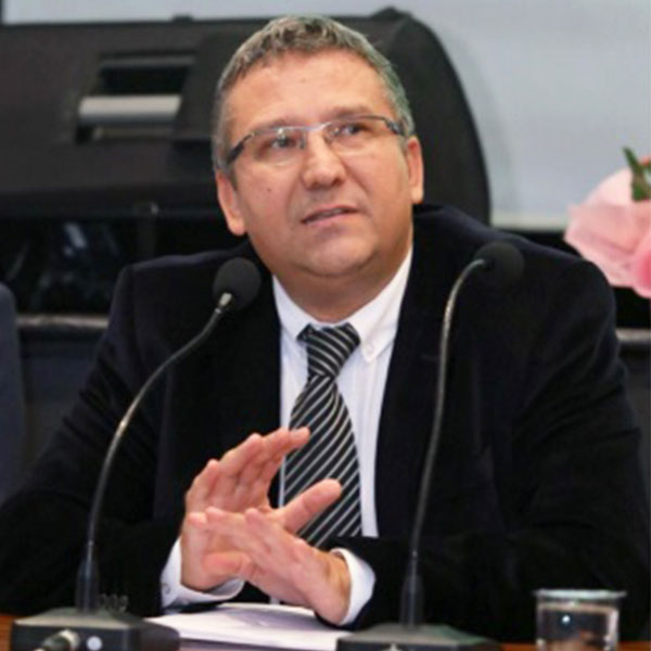 Prof. Dr. Elçin Macar